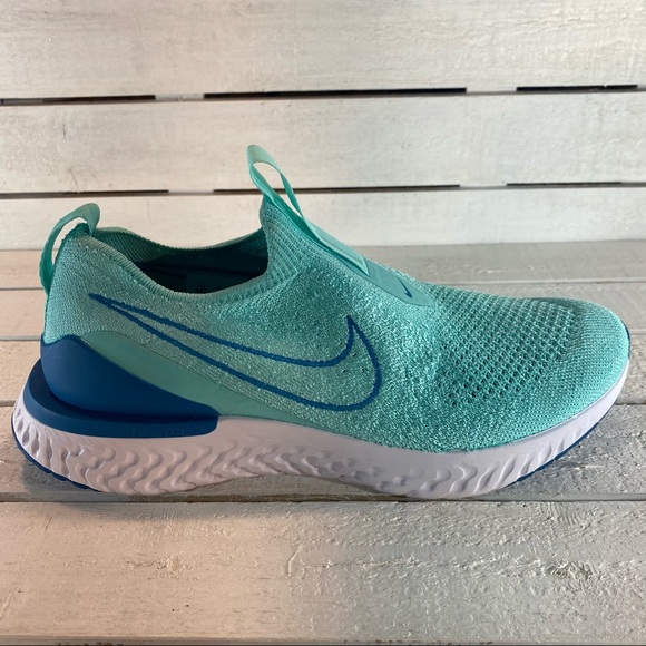 nike epic phantom react womens